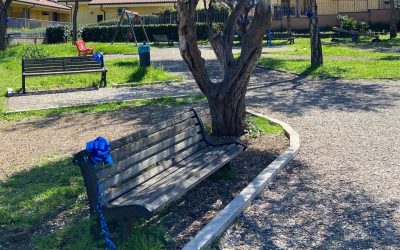 Il Parco di Via Fosso Scilicino si tinge di azzurro per la Giornata Mondiale per la Consapevolezza sull’Autismo