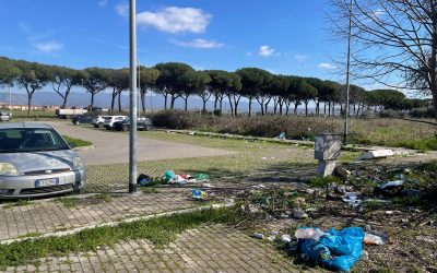 Via Torricella Sicura: richiesto intervento urgente per parcheggio e parco